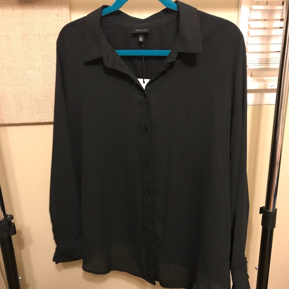 Who What Wear x Target top. Black.